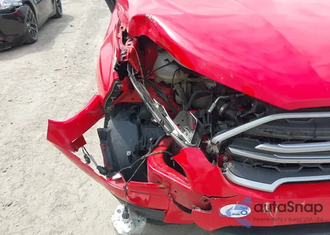 2019 Ford Ecosport Se из США, поврежденный, VIN MAJ3S2GE4KC306243